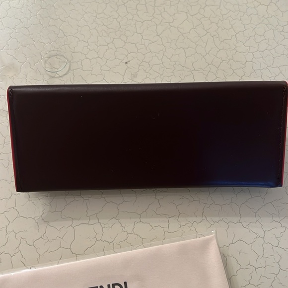 NWOT Fendi Luxury Sunglasses Eyeglasses Small Hard Leather Case & Dust. Brown - Picture 4 of 7